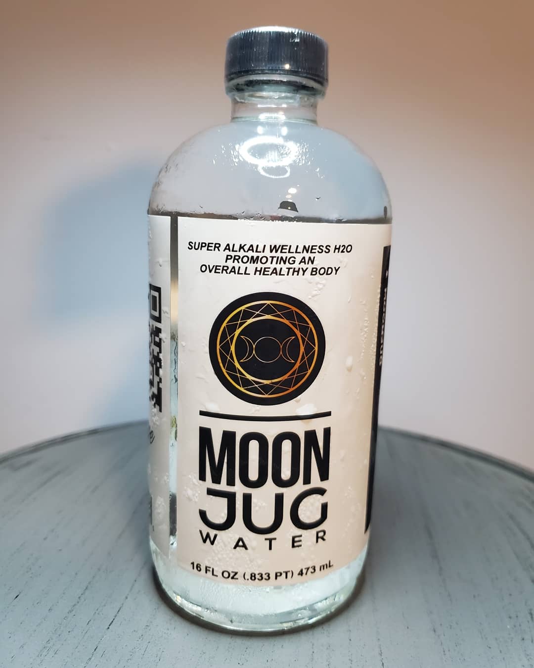 Moonjug Water 16oz | SIP Taste Test Collection